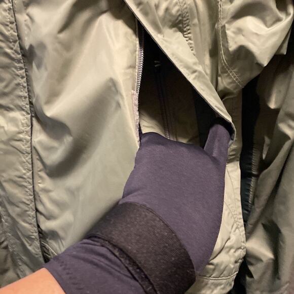 Columbia Omni tech waterproof breathable adjustable cinched waist Jacket size S - Picture 7 of 11